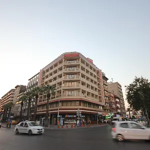 4* מלון Grand Corner Boutique