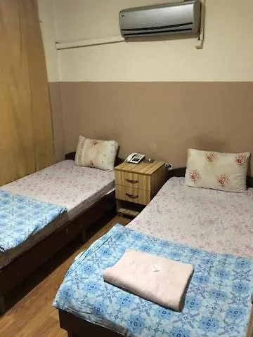 Sungur Otel Konak  0*, イズミル